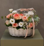 Vivid Memories: Roses & Seasonal Flowers