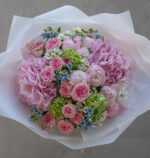 Pink Dream: Seasonal Flowers & Hydrangea